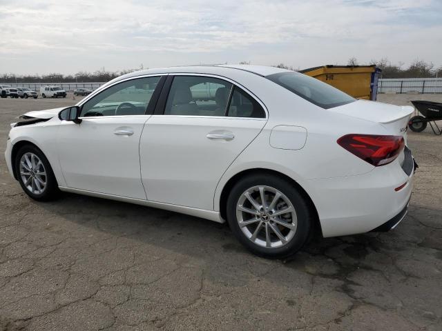 Изображение 2 2021 MERCEDES-BENZ A 220 2021 с VIN W1K3G4EB8MJ269959