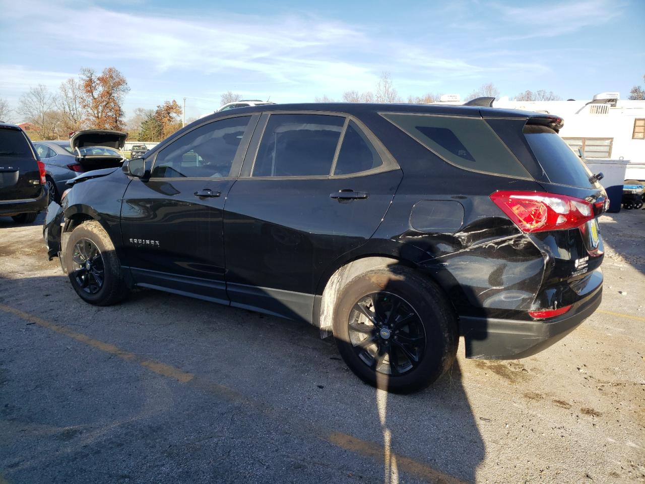 Изображение 2 2021 CHEVROLET EQUINOX LS 2021 с VIN 2GNAXHEV3M6130698