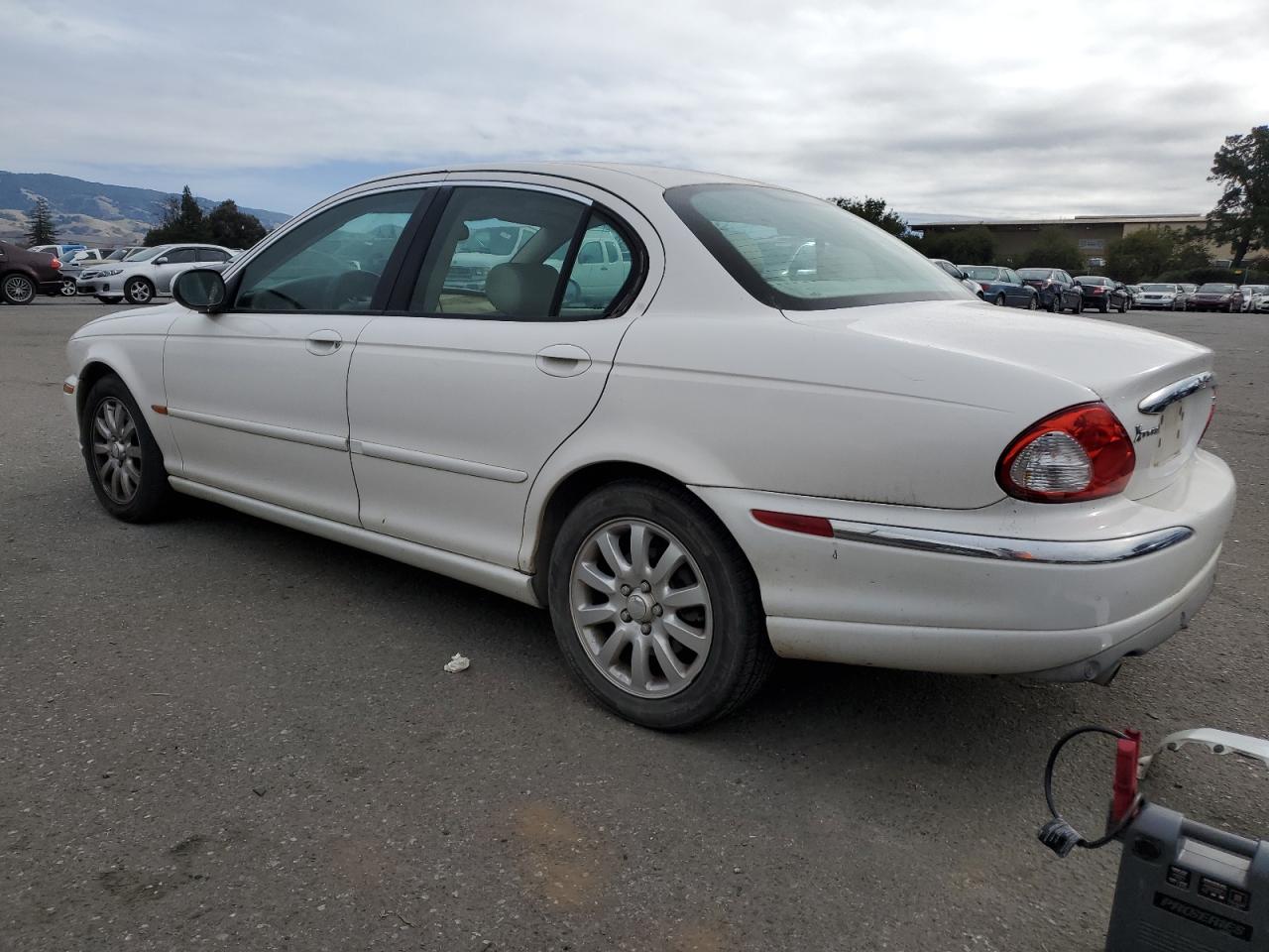 Изображение 2 2002 JAGUAR X-TYPE 2.5 2002 с VIN SAJEA51D92XC04165