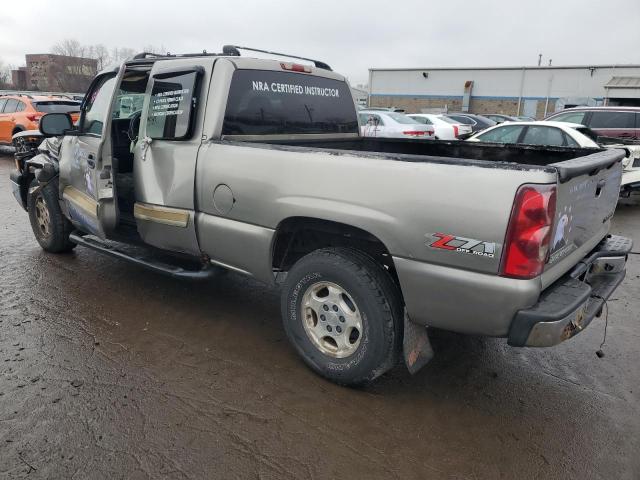 Image 2 of 2003 CHEVROLET SILVERADO K1500 2003 with VIN 1GCEK19V93E165119