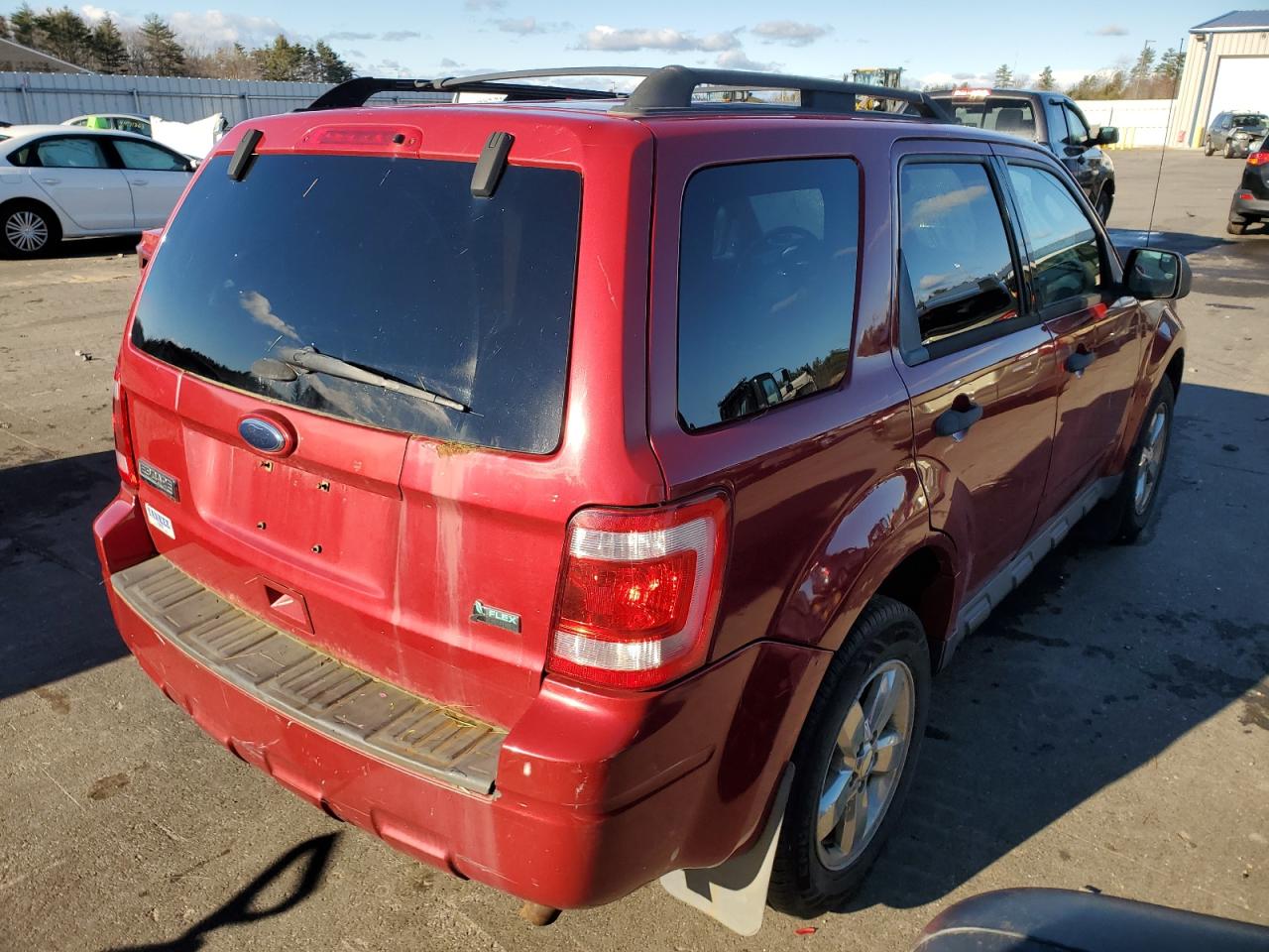 Obraz 3 z 2011 FORD ESCAPE XLT 2011 z VIN 1FMCU9DG5BKA71727