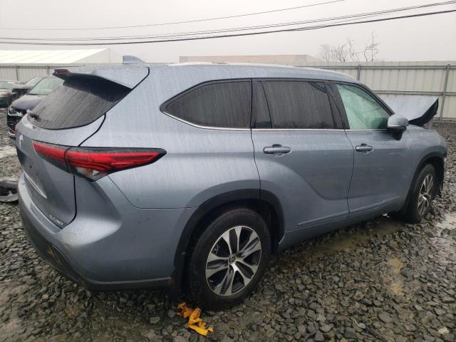 Obraz 3 z 2022 TOYOTA HIGHLANDER XLE 2022 z VIN 5TDGZRBH0NS196991