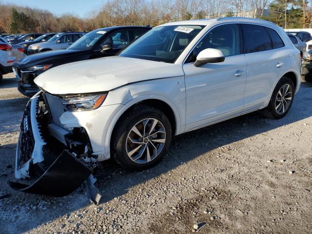 Obraz 1 z 2022 AUDI Q5 PREMIUM PLUS 45 2022 z VIN WA1EAAFYXN2054353