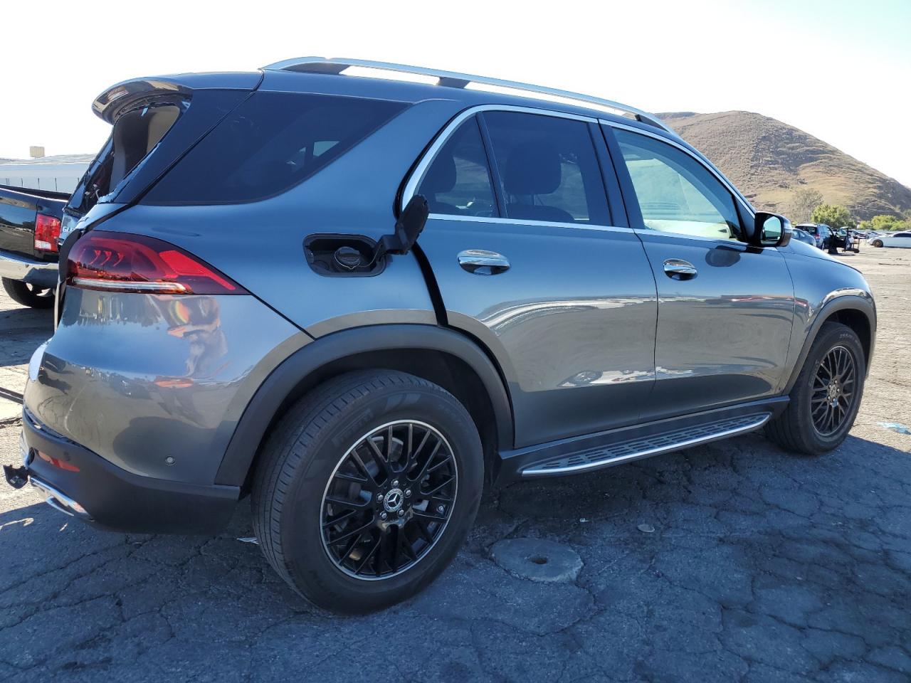 Изображение 3 2020 MERCEDES-BENZ GLE 350 4MATIC 2020 с VIN 4JGFB4KB6LA010407