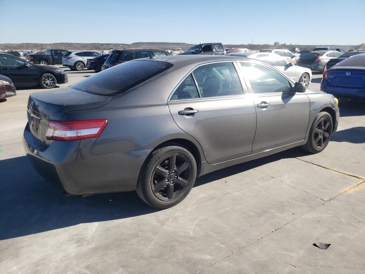 Изображение 3 2010 TOYOTA CAMRY BASE 2010 с VIN 4T4BF3EK9AR048577
