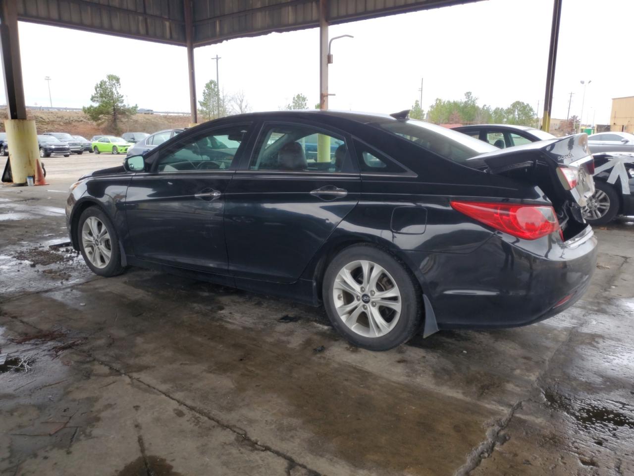 Image 2 of 2012 HYUNDAI SONATA SE 2012 with VIN 5NPEC4AC5CH431258
