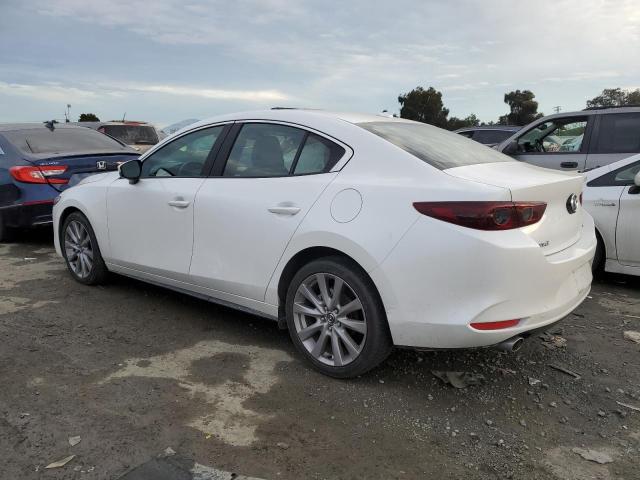 Image 2 of 2019 MAZDA 3 PREFERRED 2019 with VIN 3MZBPADL1KM112866