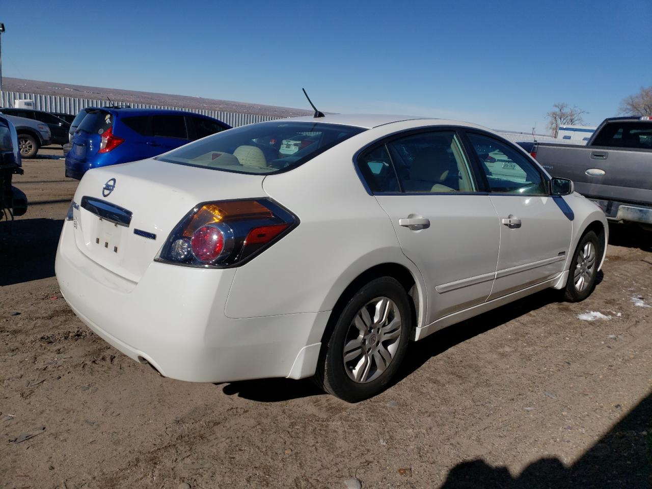 Image 3 of 2011 NISSAN ALTIMA HYBRID 2011 with VIN 1N4CL2AP8BC111964