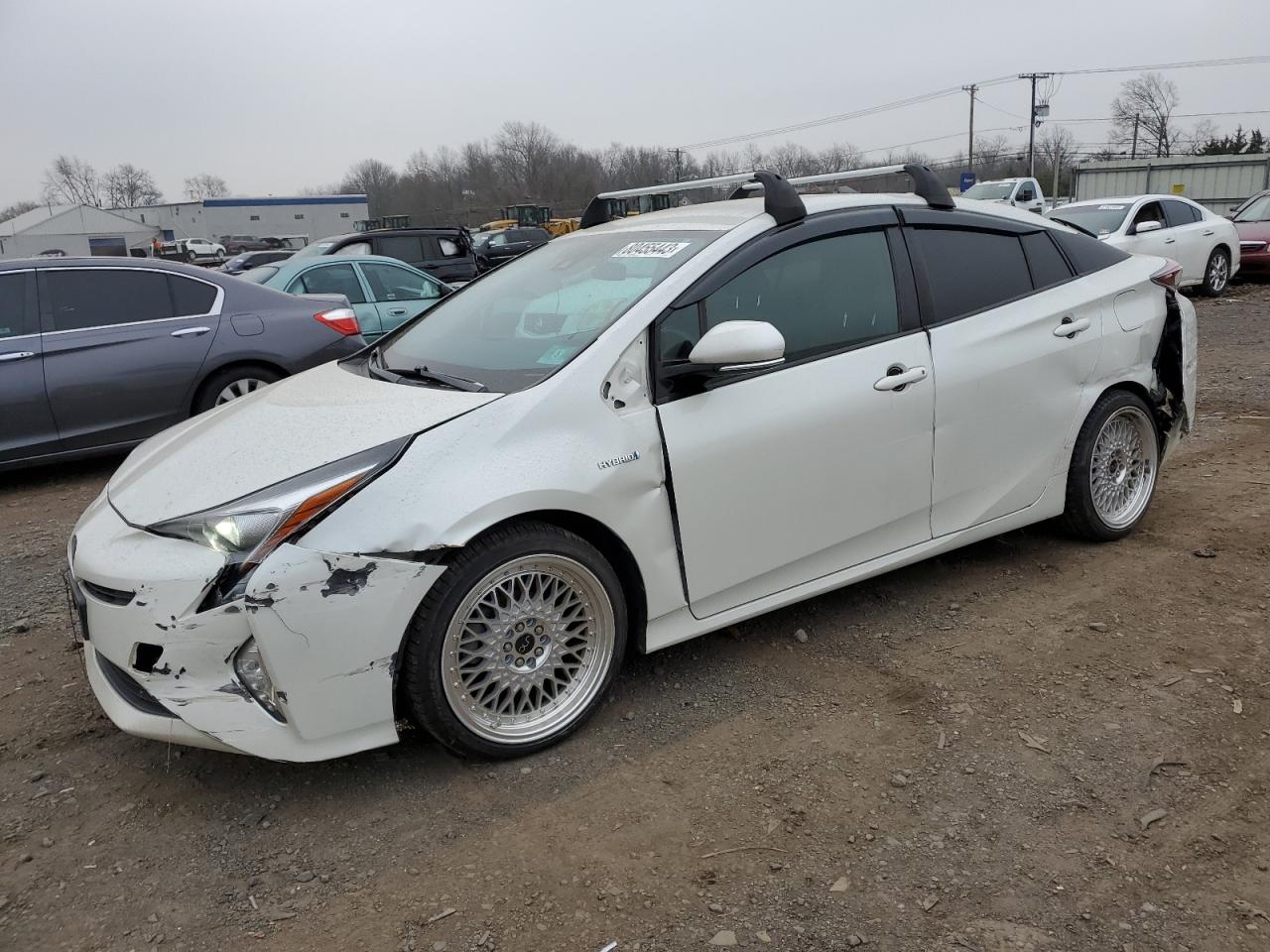 2016 TOYOTA PRIUS  2016 image