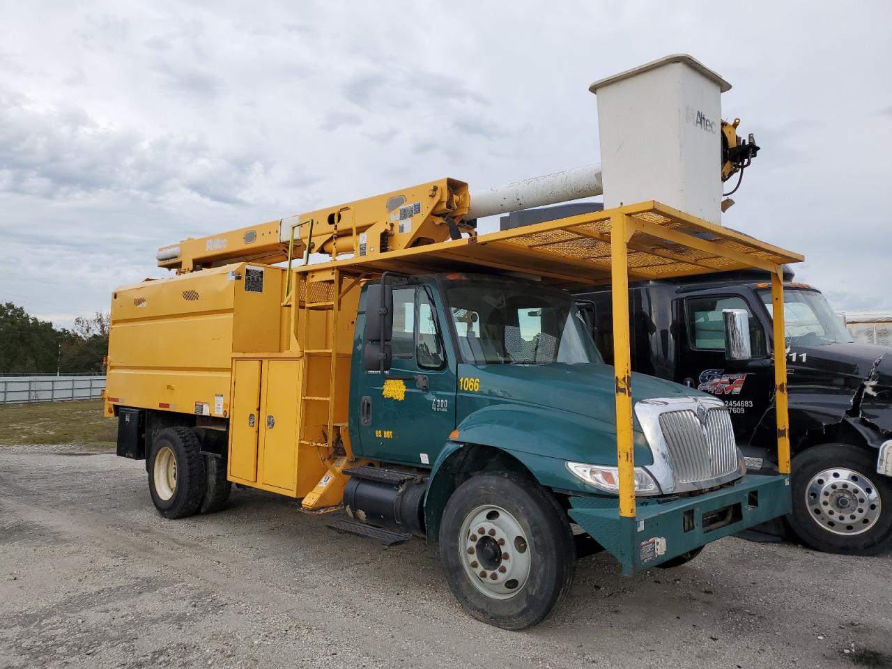 Image 1 of 2007 INTERNATIONAL 4000 4300 2007 with VIN 1HTMMAAL27H510448