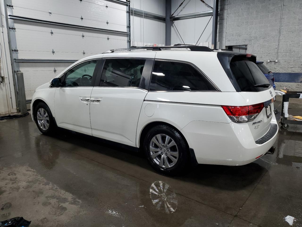 Изображение 2 2016 HONDA ODYSSEY EXL 2016 с VIN 5FNRL5H69GB119942