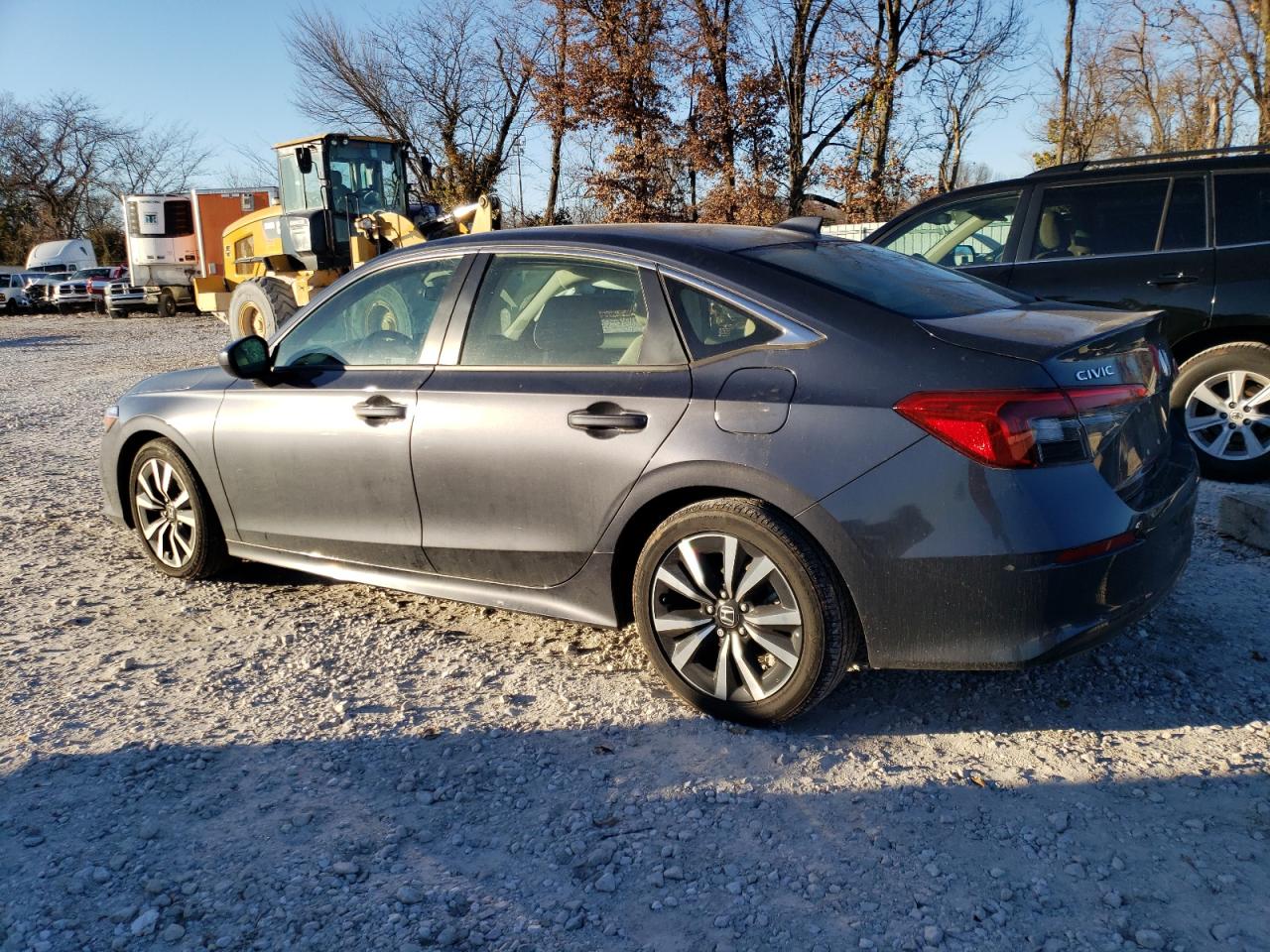 Image 2 of 2022 HONDA CIVIC EX 2022 with VIN JHMFE1F72NX003386