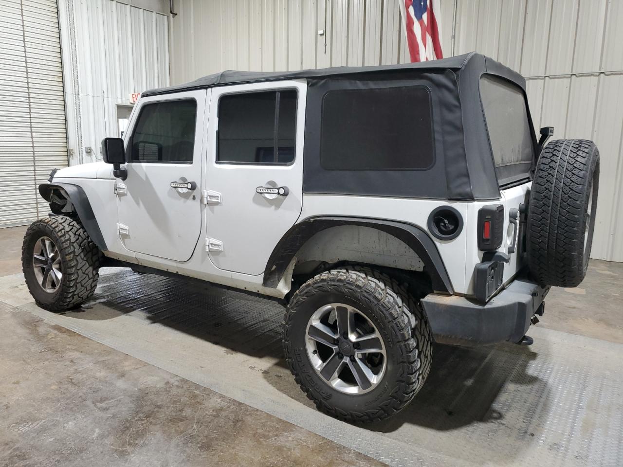 Изображение 2 2017 JEEP WRANGLER UNLIMITED SPORT 2017 с VIN 1C4BJWDG7HL623660
