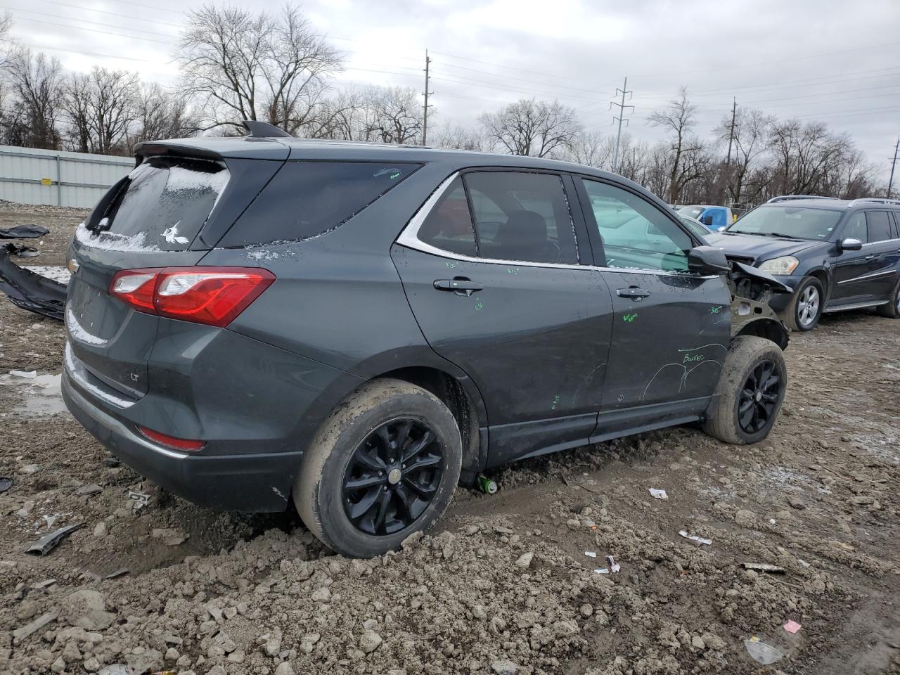 Image 3 of 2018 CHEVROLET EQUINOX LT 2018 with VIN 2GNAXJEV0J6127891