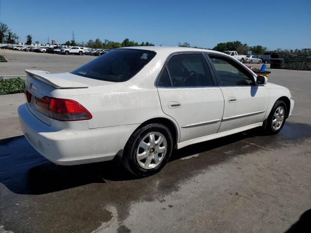Image 3 of 2002 HONDA ACCORD EX 2002 with VIN 1HGCG66832A014062