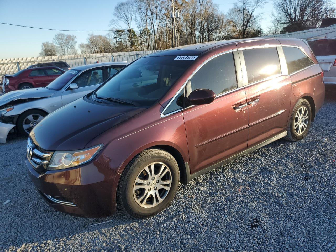 Image 1 of 2015 HONDA ODYSSEY EXL 2015 with VIN 5FNRL5H69FB031987
