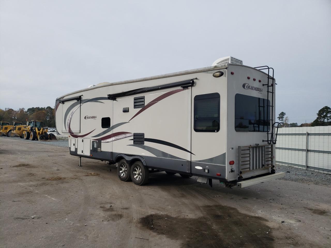 Image 3 of 2012 WILDWOOD TRAILER 2012 with VIN 4X4FCMH27C6000104