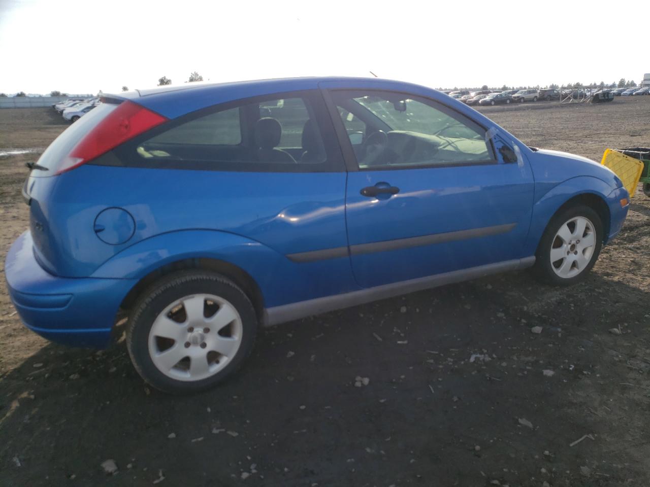 Изображение 3 2001 FORD FOCUS ZX3 2001 с VIN 3FAFP31301R237191