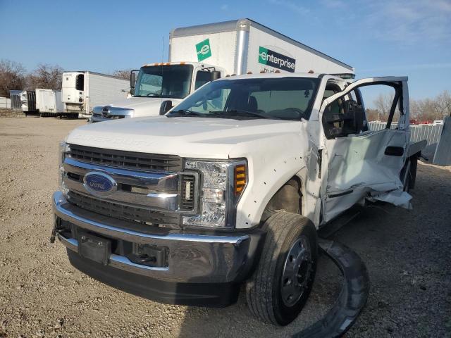 Изображение 2019 FORD F550 SUPER DUTY 2019