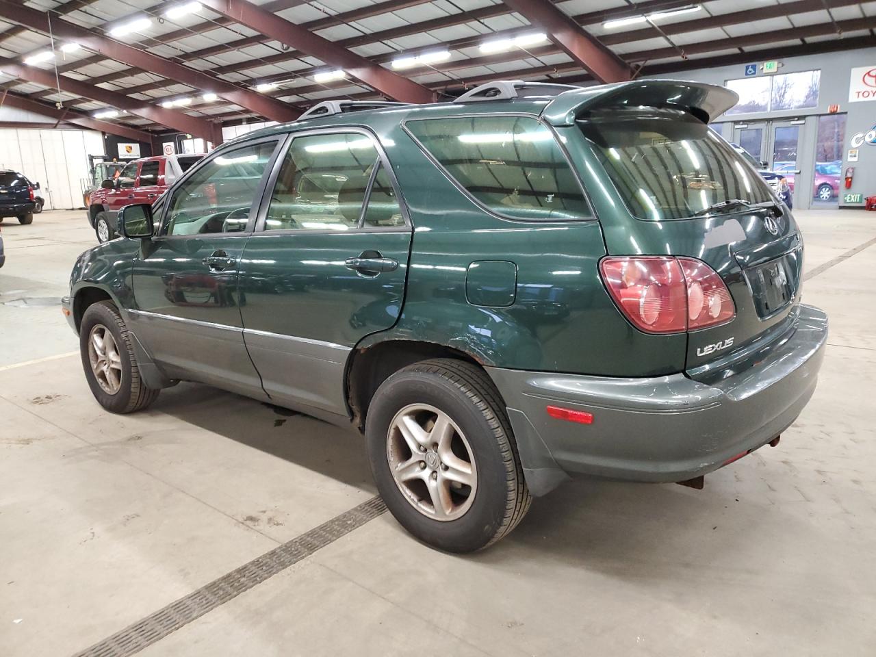 Image 2 of 2000 LEXUS RX 300 2000 with VIN JT6HF10U5Y0152174