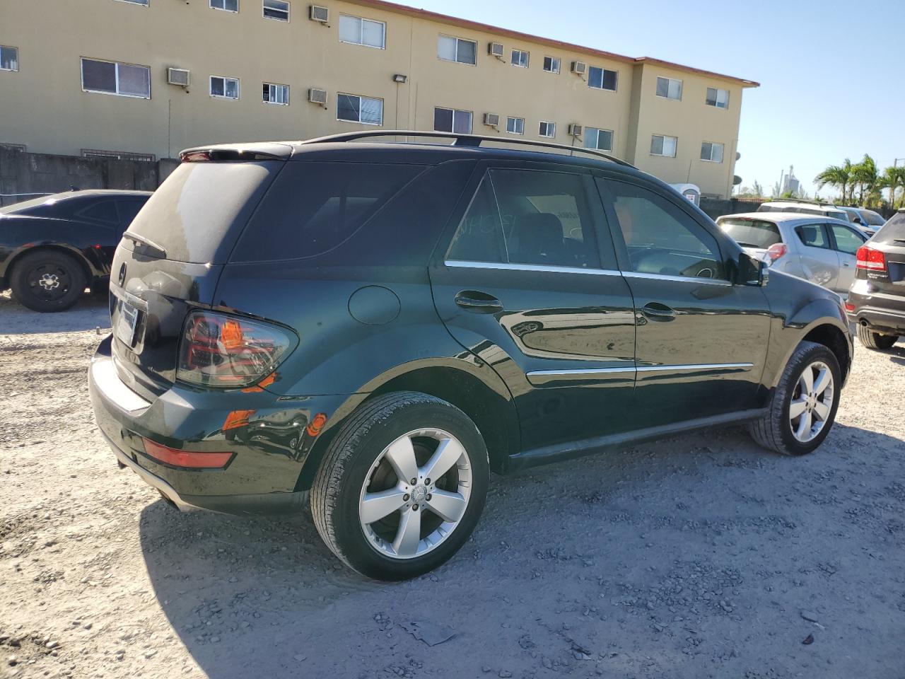 Obraz 3 z 2011 MERCEDES-BENZ ML 350 4MATIC 2011 z VIN 4JGBB8GB5BA711386