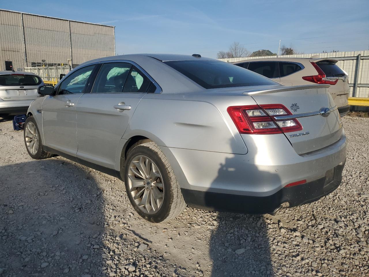 Obraz 2 z 2015 FORD TAURUS LIMITED 2015 z VIN 1FAHP2F88FG180339