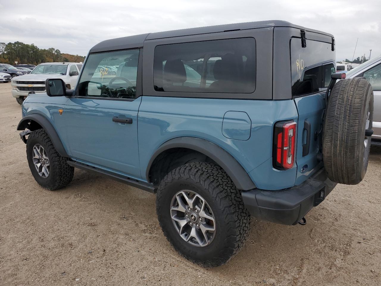 Image 2 of Ford Bronco Base 2023 with VIN 1FMDE5CH9PLA85362