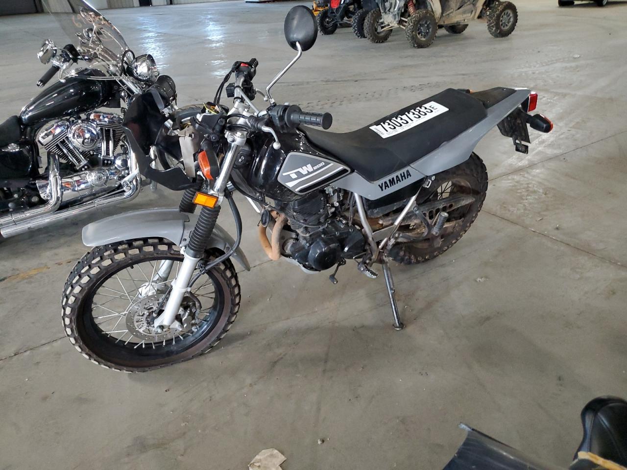 Obraz 2 z 2023 YAMAHA TW200  2023 z VIN JYA3AWE0XPA180819