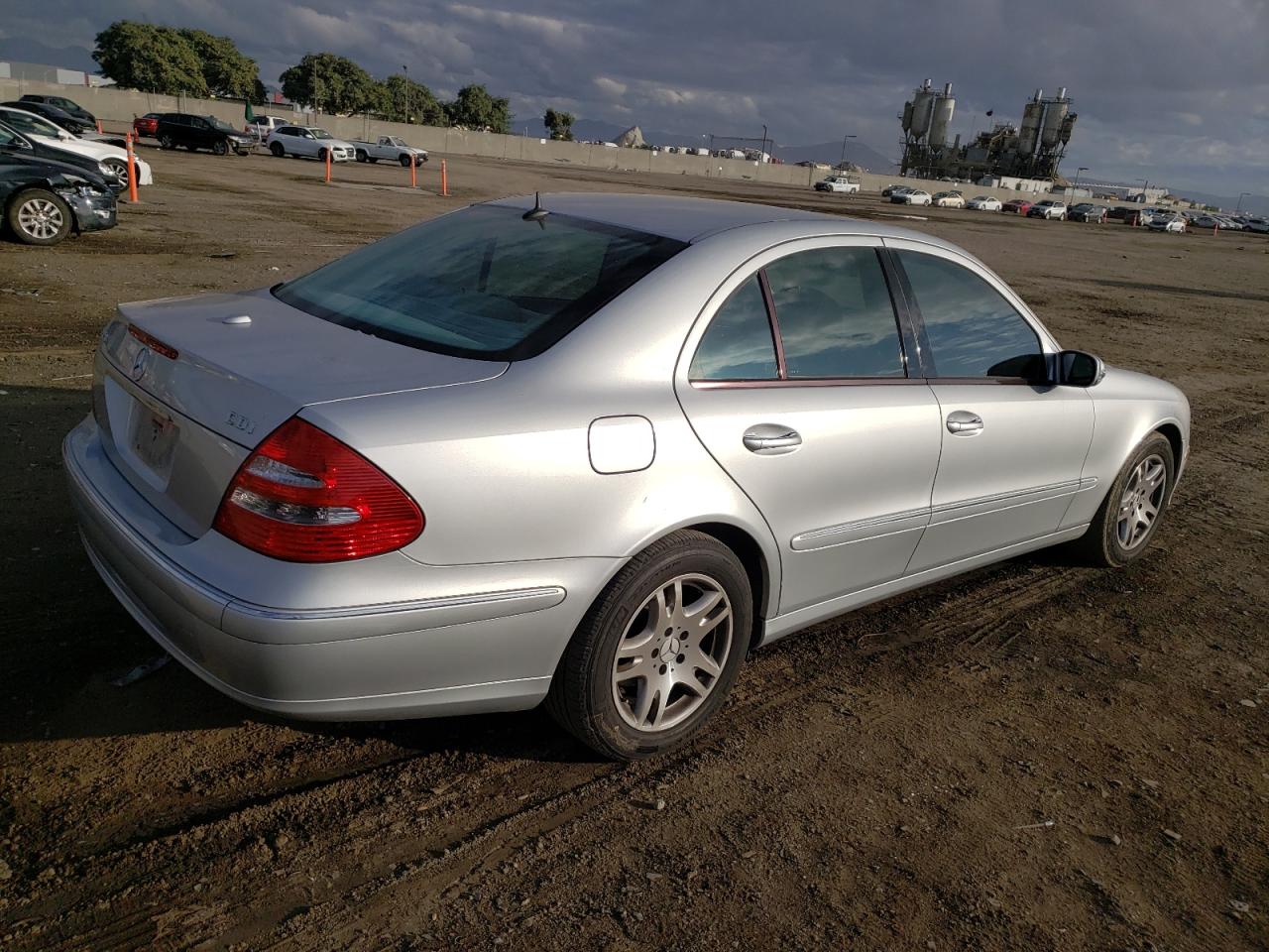 Obraz 3 z 2006 MERCEDES-BENZ E 320 CDI 2006 z VIN WDBUF26J26A964287