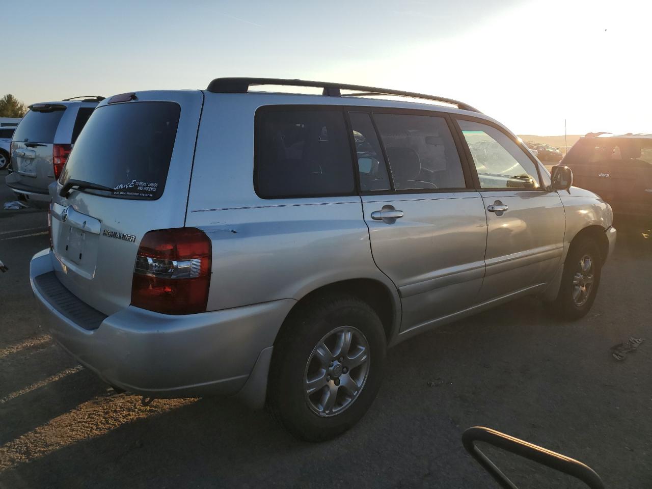 Изображение 3 2005 TOYOTA HIGHLANDER LIMITED 2005 с VIN JTEEP21A750104587