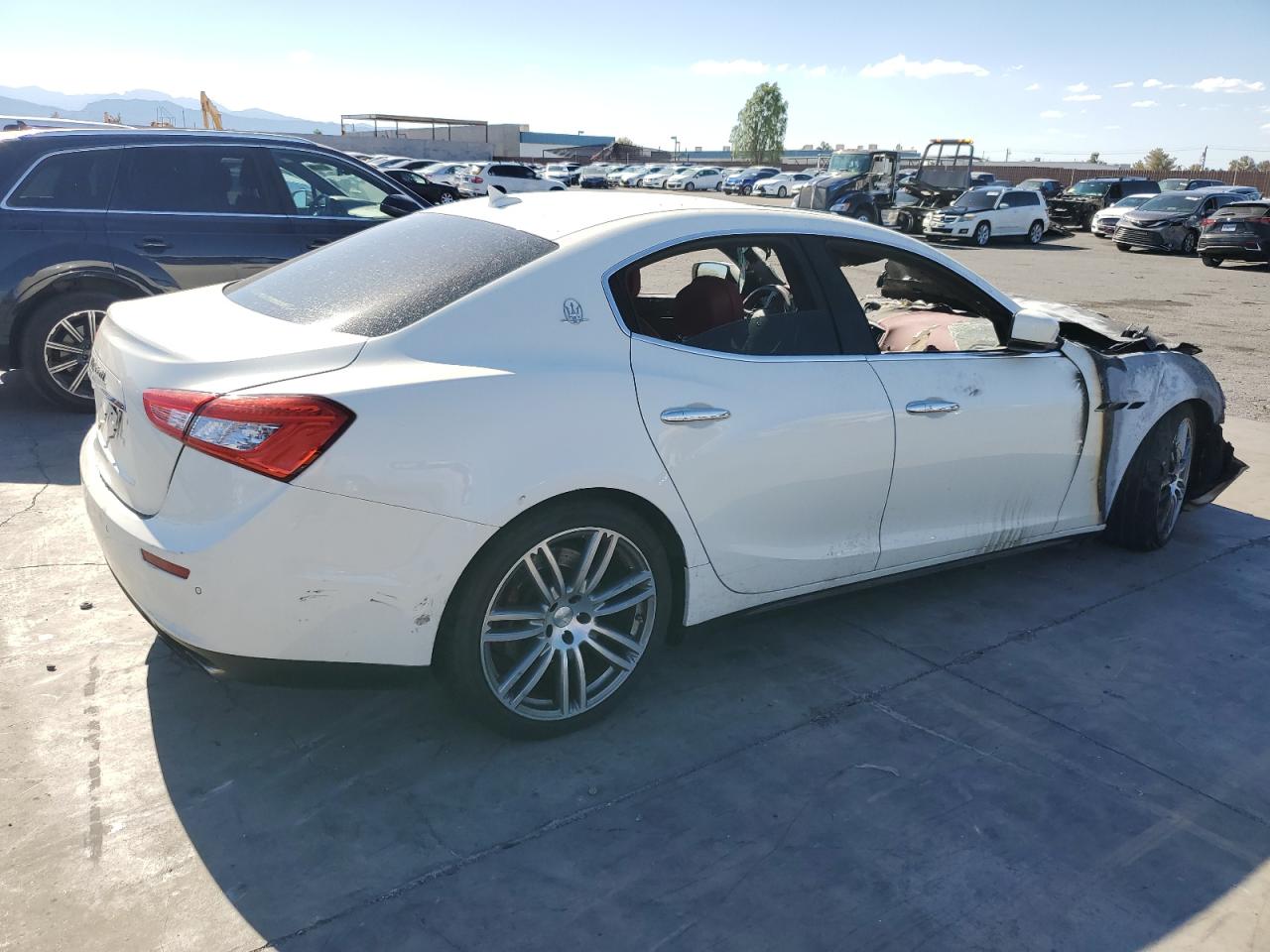 Image 3 of Maserati Ghibli S 2015 with VIN ZAM57RTA6F1143141