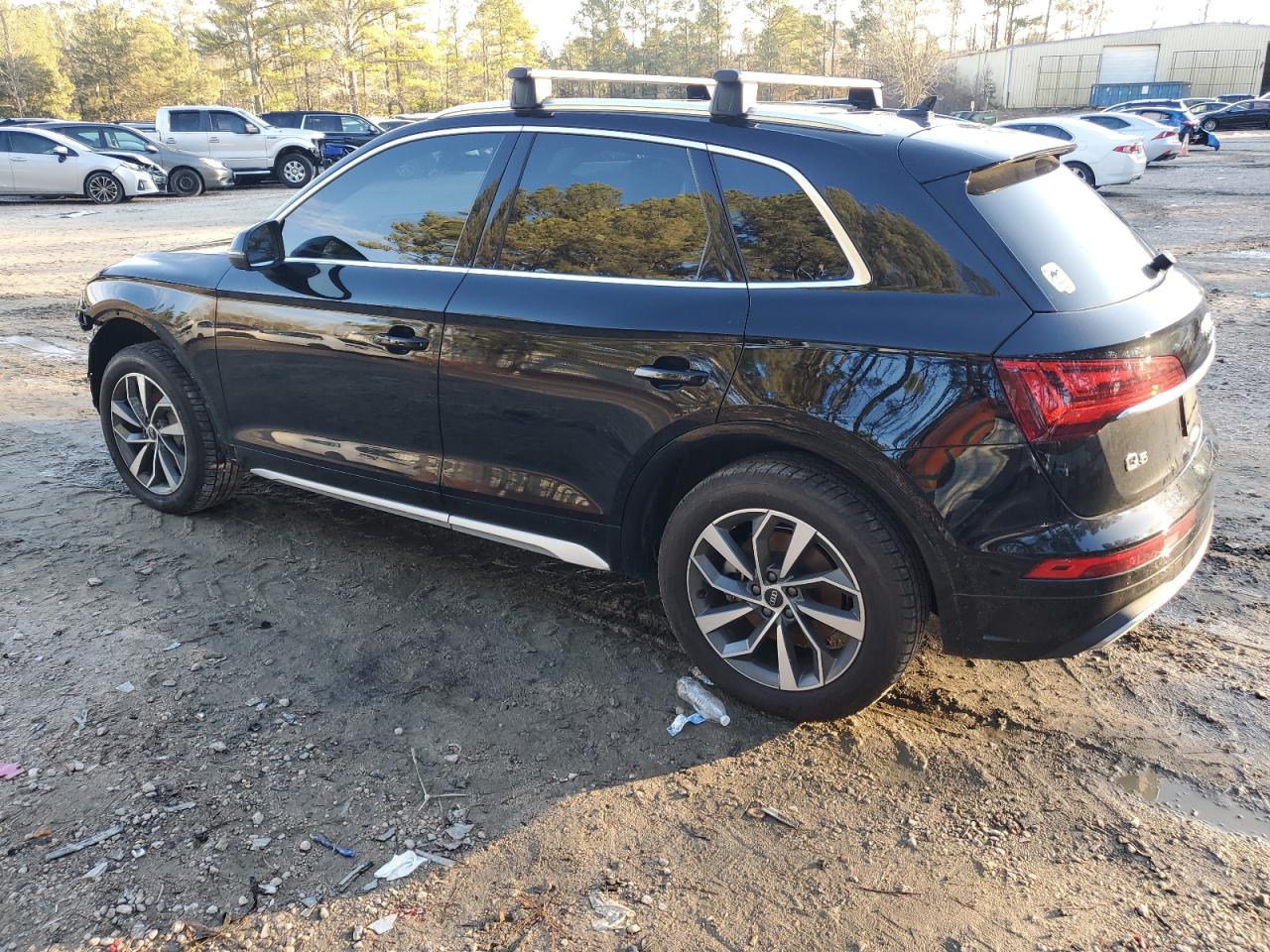 Image 2 of 2021 AUDI Q5 PREMIUM PLUS 2021 with VIN WA1BAAFY0M2065377