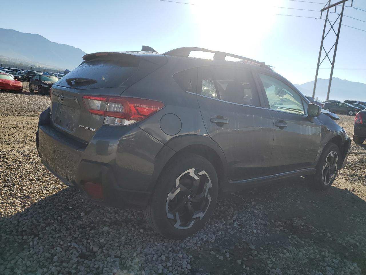 Image 3 of 2021 SUBARU CROSSTREK LIMITED 2021 with VIN JF2GTHNC1M8384905