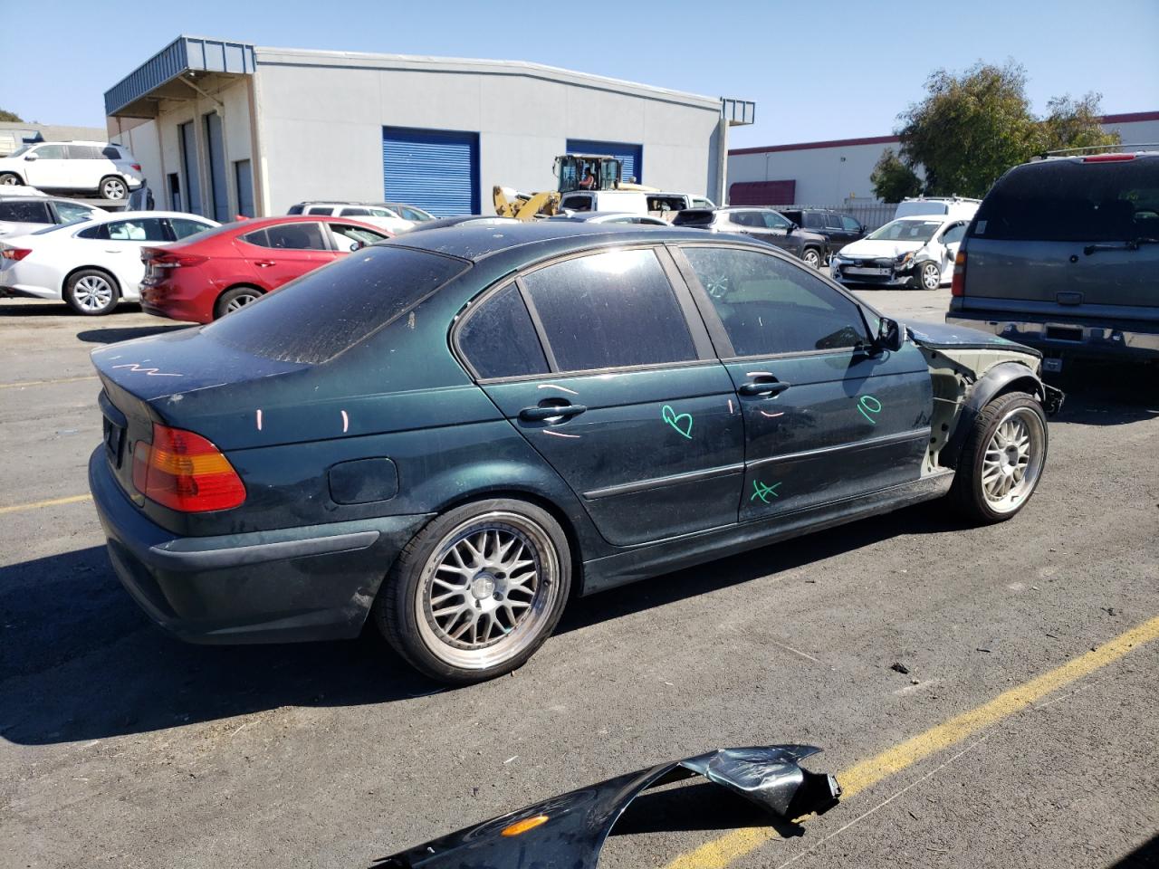 Image 3 of 2002 BMW 325 I 2002 with VIN WBAEV33432PD56475