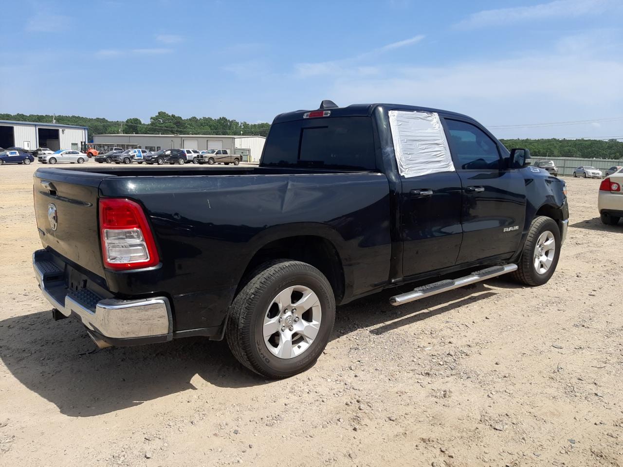 Изображение 3 2019 RAM 1500 BIG HORN/LONE STAR 2019 с VIN 1C6RREBT6KN757497