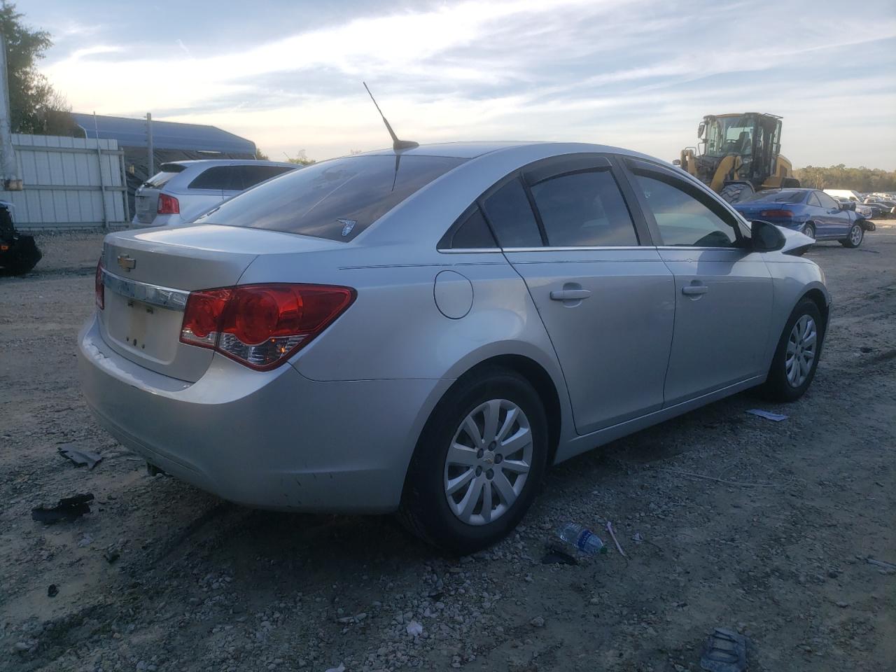 Obraz 3 z 2011 CHEVROLET CRUZE LS 2011 z VIN 1G1PC5SH7B7263756