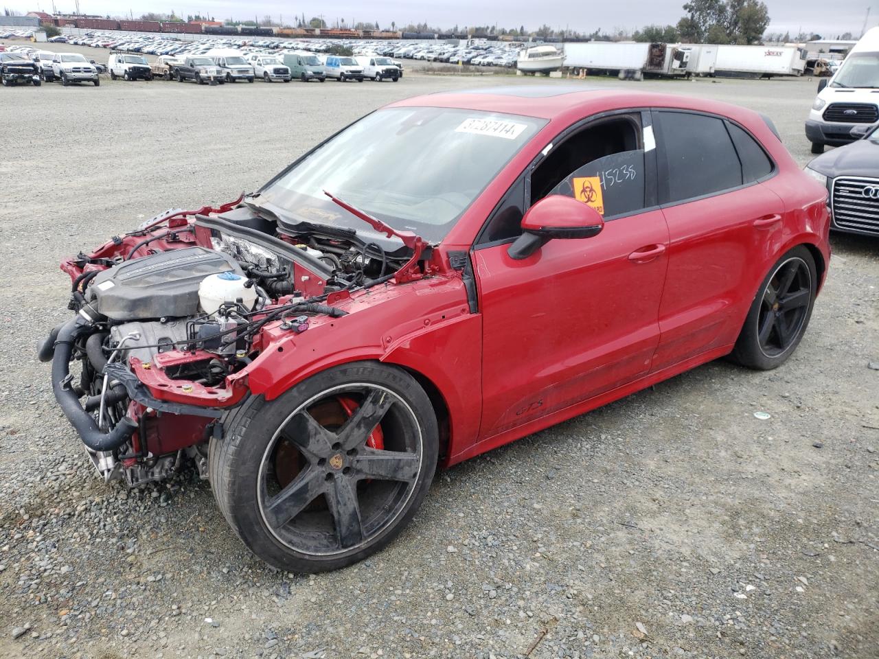 Image 1 of 2018 PORSCHE MACAN GTS 2018 with VIN WP1AG2A53JLB61396
