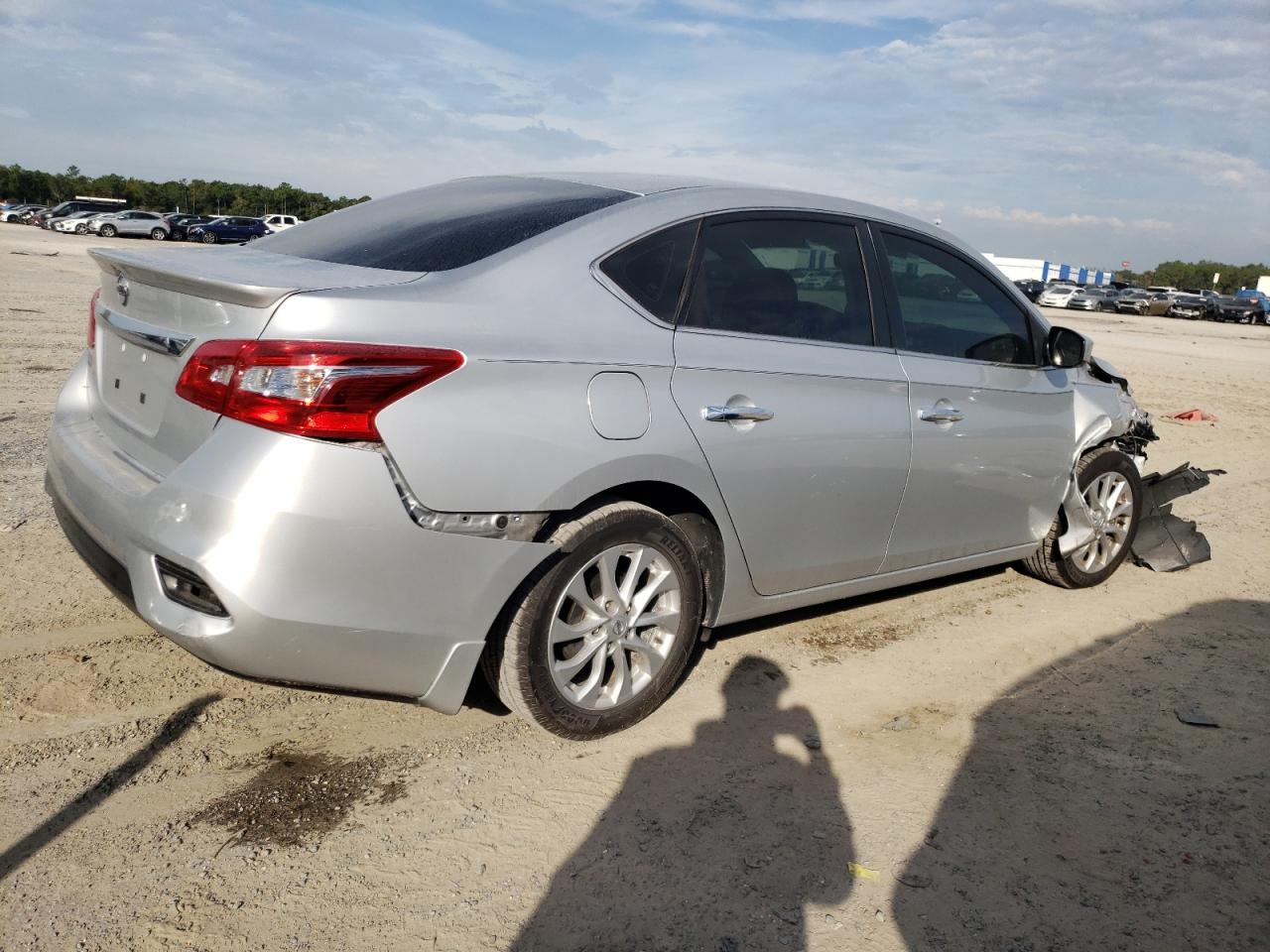 Obraz 3 z 2017 NISSAN SENTRA S 2017 z VIN 3N1AB7AP5HY275273