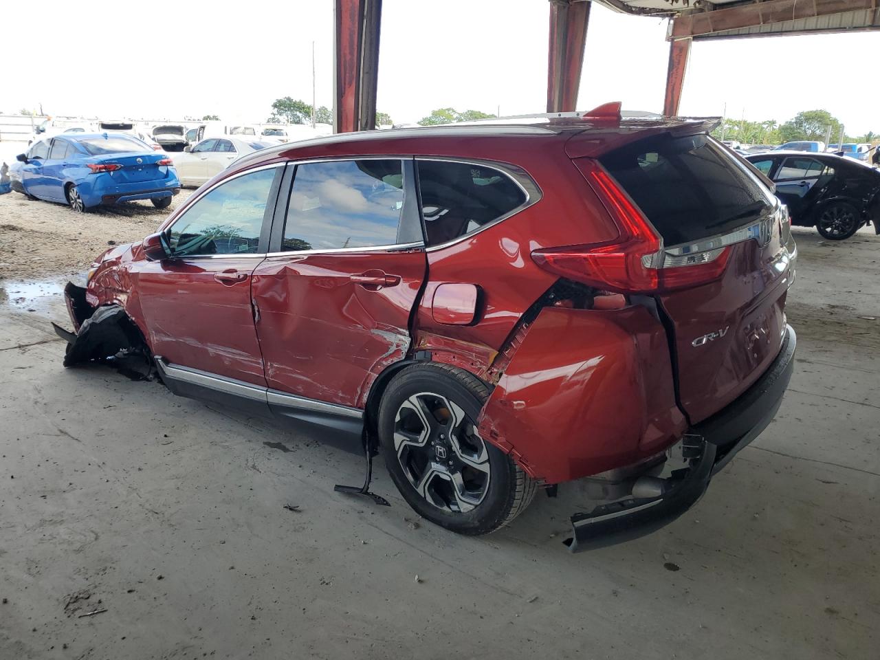 Obraz 2 z 2019 HONDA CR-V TOURING 2019 z VIN 5J6RW2H9XKL001883