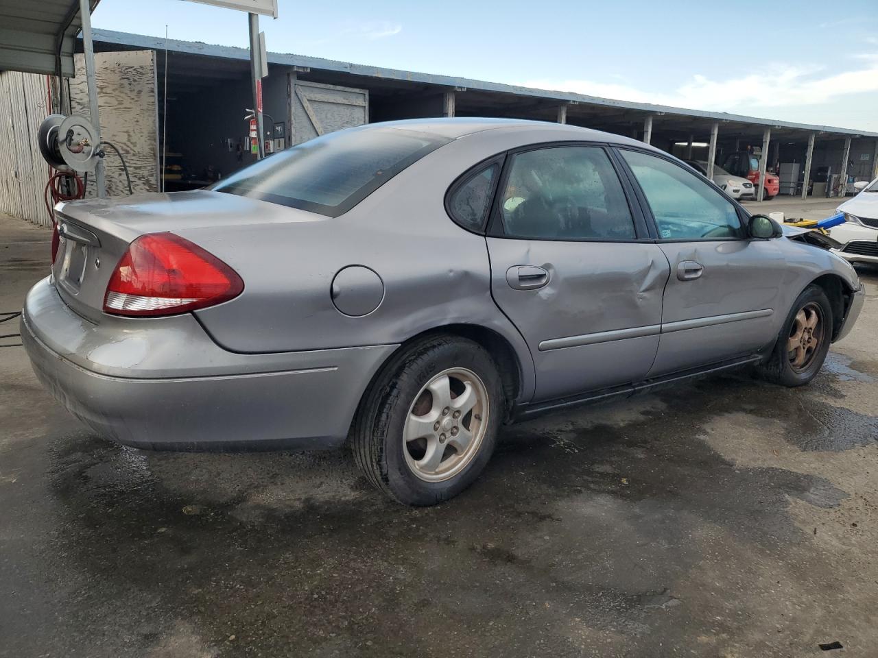 Изображение 3 2007 FORD TAURUS SE 2007 с VIN 1FAFP53U37A124548