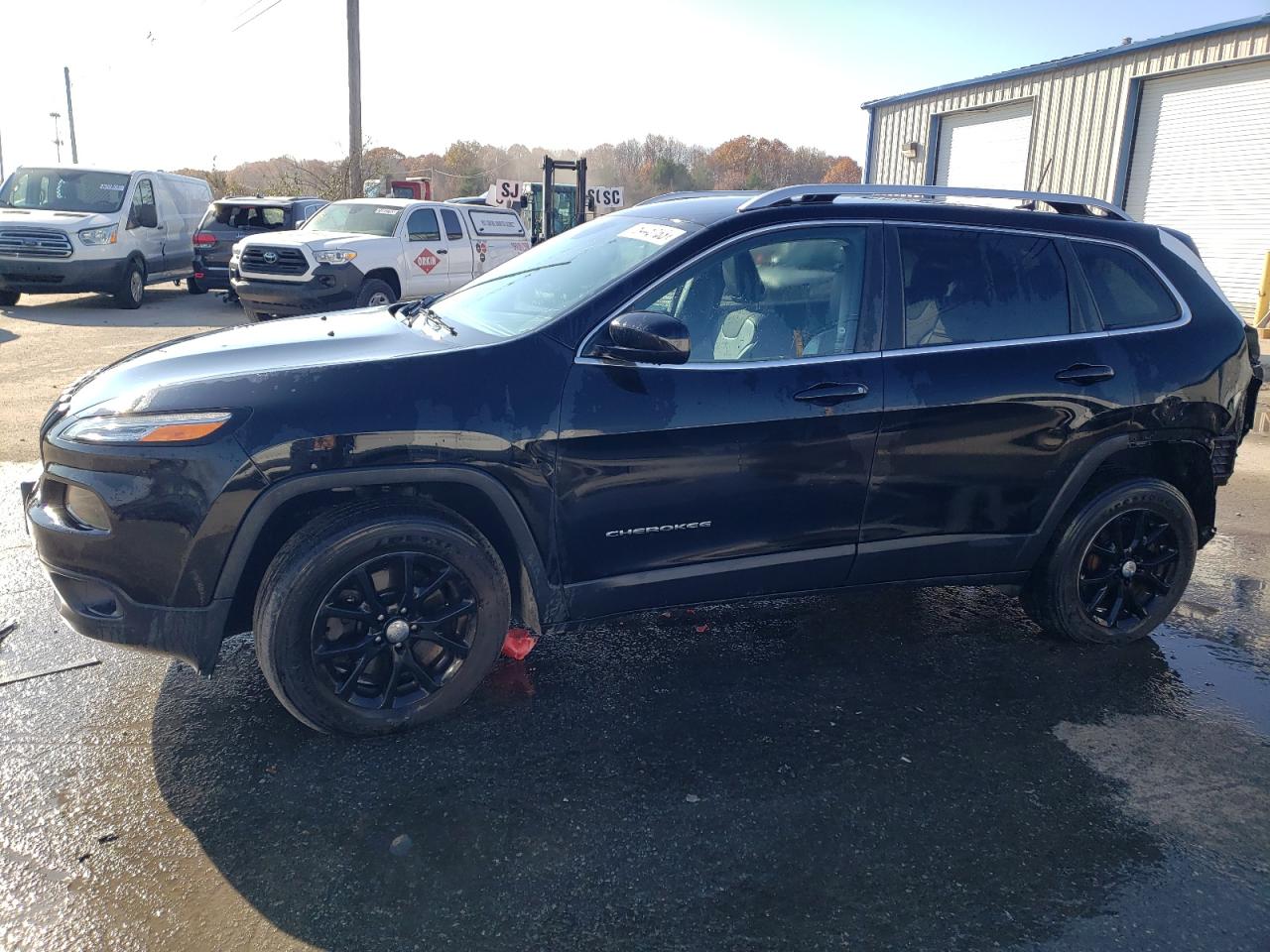Image 1 of 2018 JEEP CHEROKEE LATITUDE PLUS 2018 with VIN 1C4PJMLX8JD522784