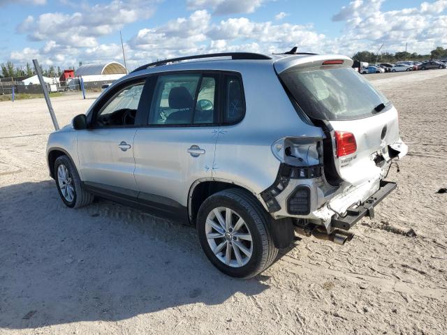 Image 2 of 2018 VOLKSWAGEN TIGUAN LIMITED  2018 with VIN WVGAV7AXXJK005279