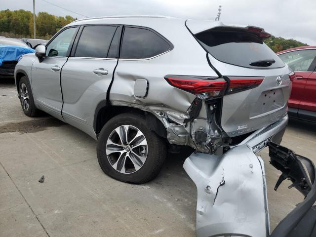 Image 2 of 2022 TOYOTA HIGHLANDER XLE 2022 with VIN 5TDGZRBH1NS578544