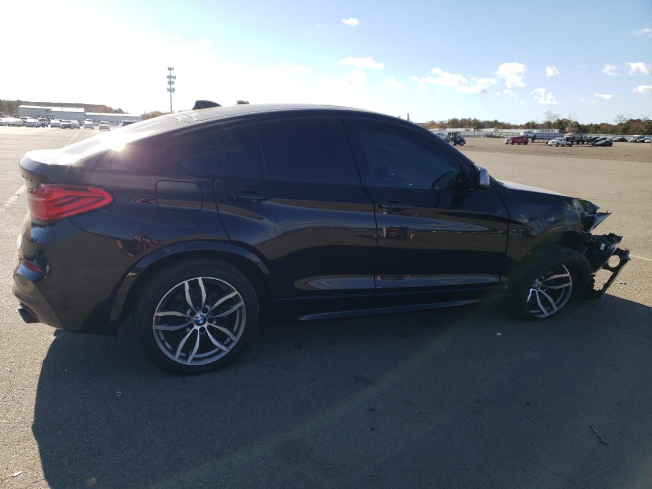 Изображение 3 2018 BMW X4 XDRIVEM40I 2018 с VIN 5UXXW7C59J0W64844