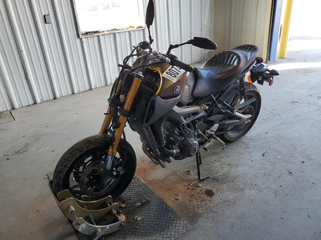 Image 2 of 2015 YAMAHA FZ09  2015 with VIN JYARN33E5FA007834