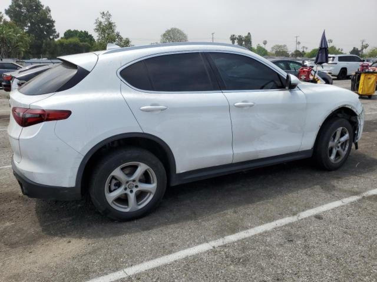 Image 3 of 2019 ALFA ROMEO STELVIO  2019 with VIN ZASPAJAN4K7C71320