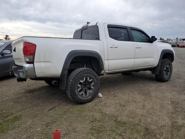 Image 3 of 2017 TOYOTA TACOMA DOUBLE CAB 2017 with VIN 3TMCZ5AN6HM044989
