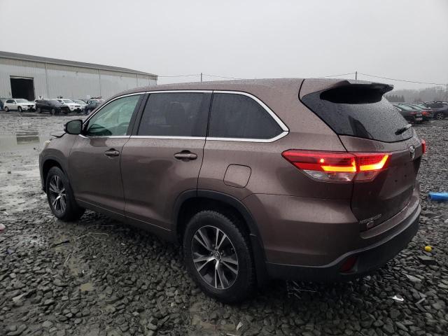 Image 2 of 2017 TOYOTA HIGHLANDER LE 2017 with VIN 5TDBZRFH2HS463167