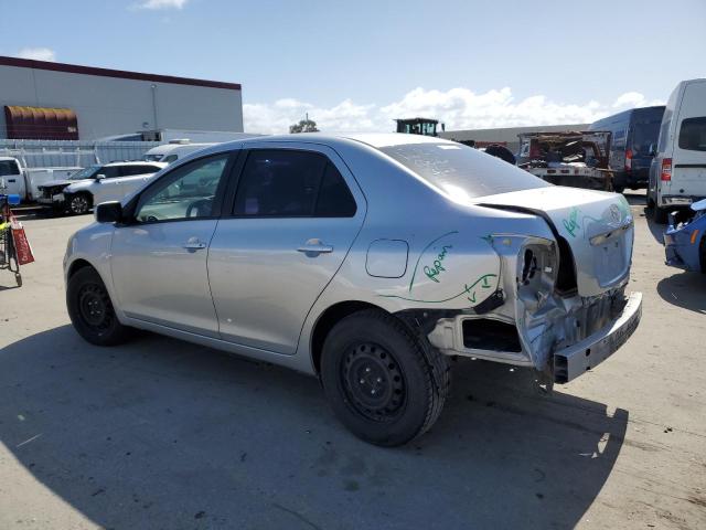 Obraz 2 z 2012 TOYOTA YARIS  2012 z VIN JTDBT4K3XCL024078