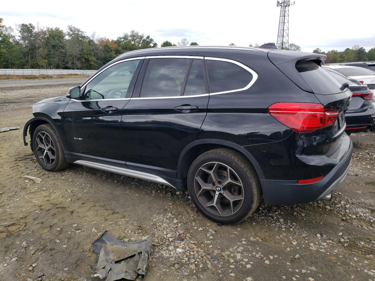 Image 3 of 2017 BMW X1 XDRIVE28I 2017 with VIN WBXHT3C3XH5F85983